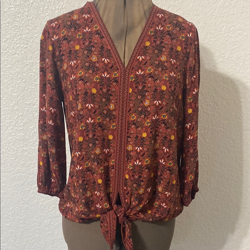Floral V-Neck Tie-Front Top